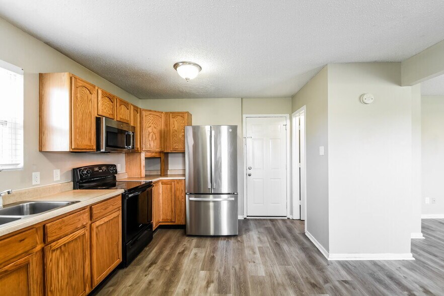 Building Photo - 7930 Caraway Ln