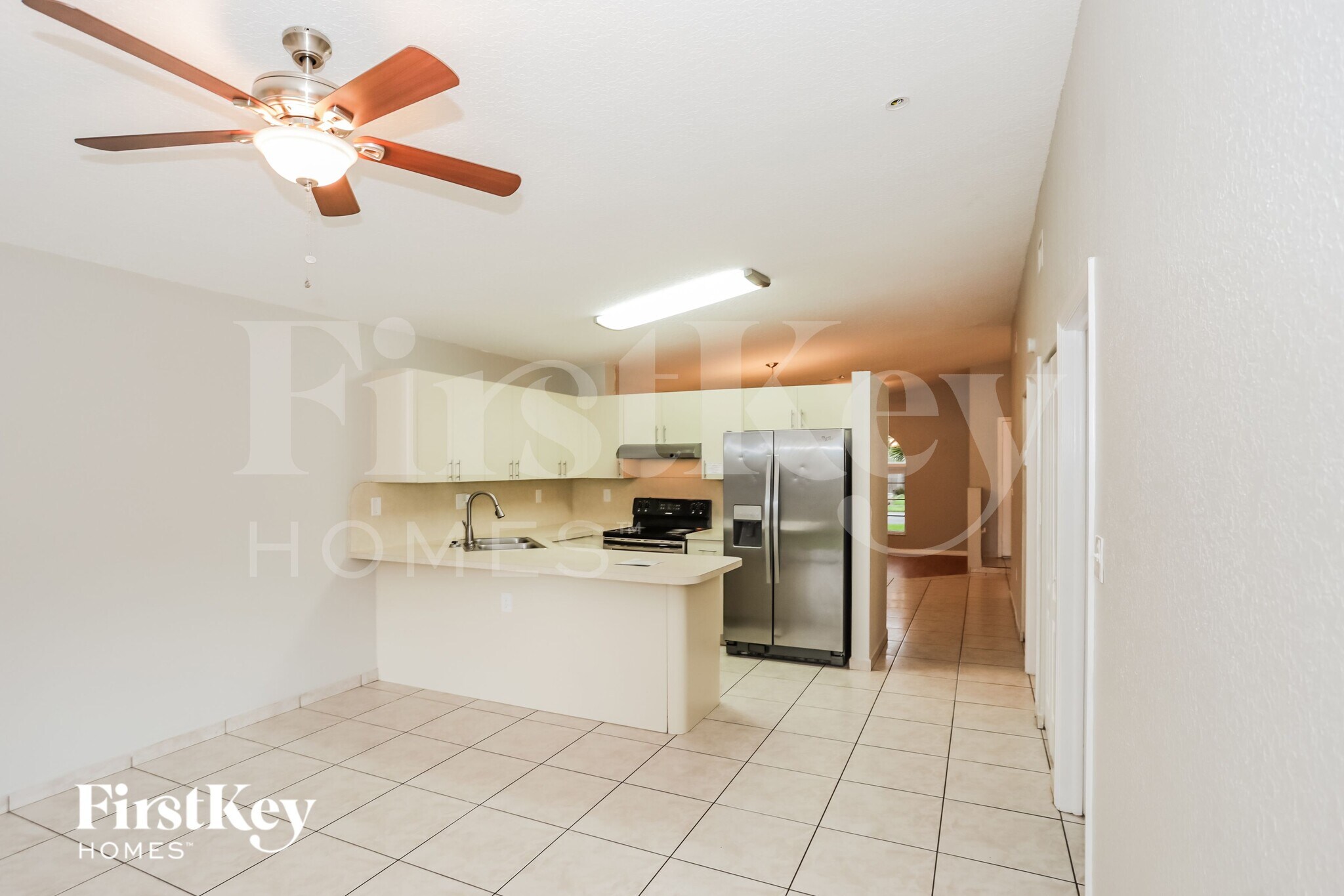 Building Photo - 15565 SW 138th Ave