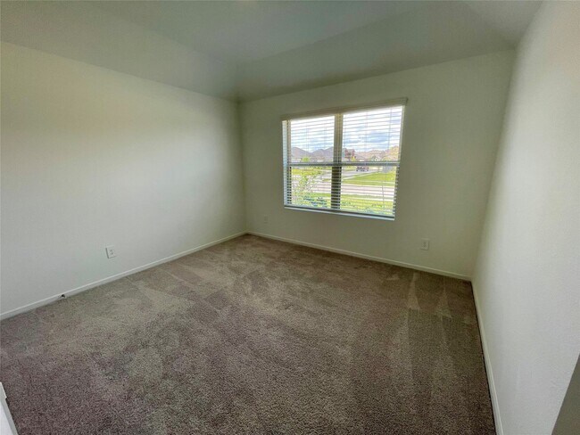 Building Photo - 17202 Coppice Oak Dr