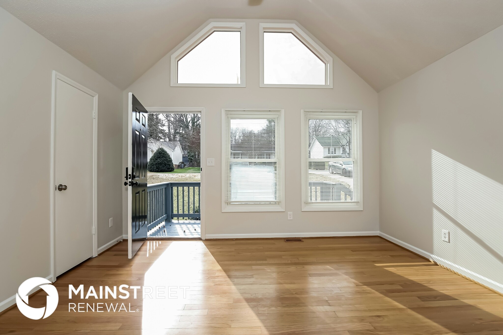 Building Photo - 4 Terry Dr