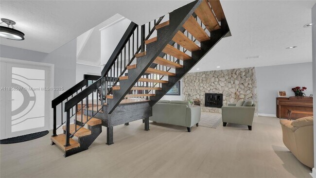 Building Photo - 540 Pebble Creek Terrace