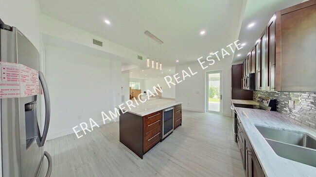Building Photo - 5487 Cimmeron Ct