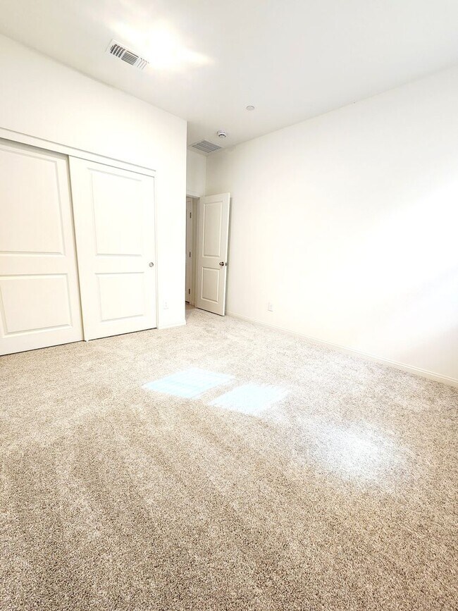 Building Photo - Modern Family Living on Tricase Street - 3...