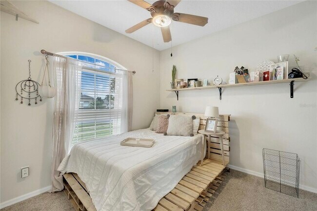 Building Photo - 318 Clydesdale Cir