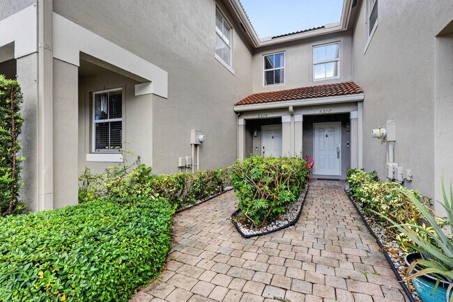 Building Photo - 5315 SW 125th Ave