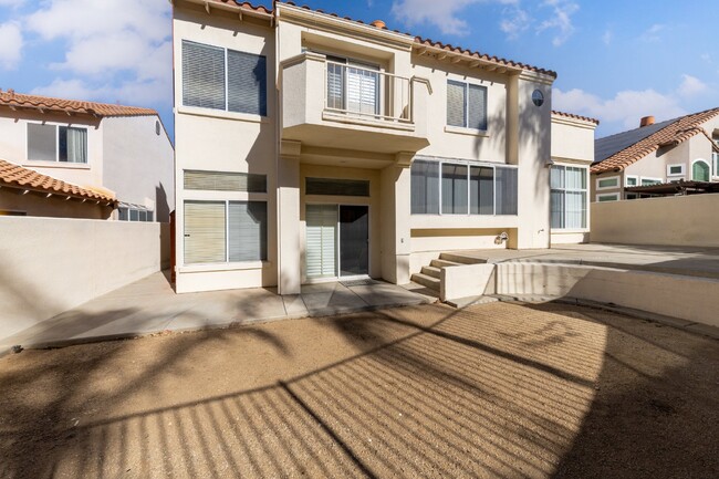 Building Photo - BEAUTIFUL MORENO VALLEY HOME