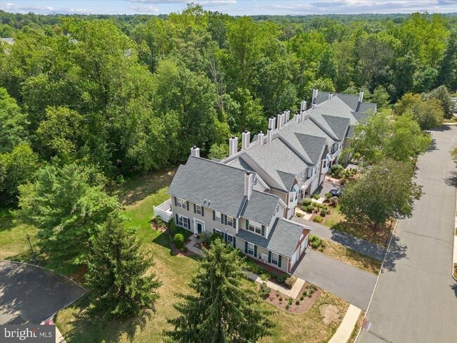 Building Photo - 614 Bollen Ct