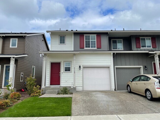 Building Photo - Spacious Vancouver Home in Cul-De-Sac With A Loft & Premium Deck!