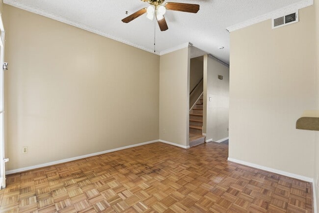 Building Photo - Come see this charming 2-story condo featuring 2 bedrooms and 2.5 bathrooms!