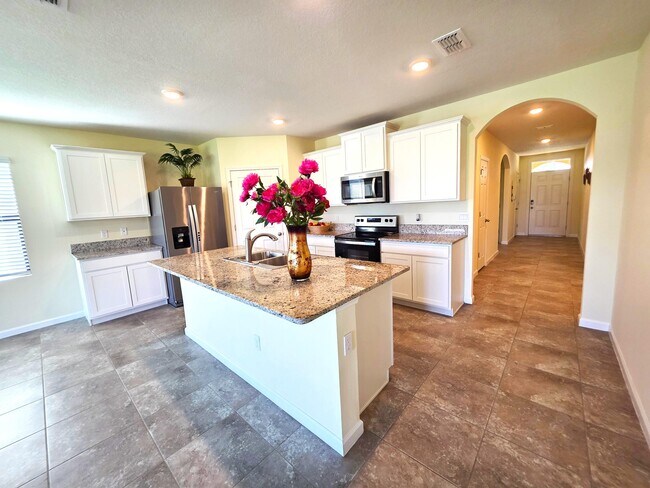 Building Photo - 6580 Canterbridge Dr