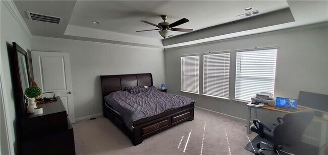 Building Photo - 4710 Falls River Dr