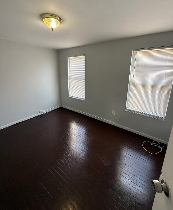 Building Photo - 1069 Powell St