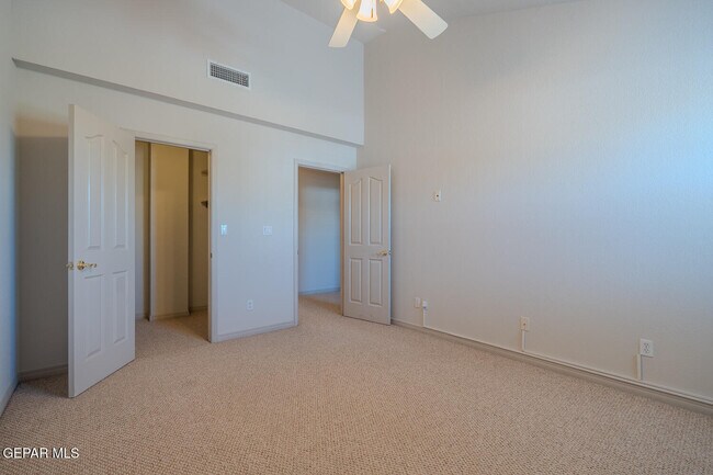 Building Photo - 2066 Paseo Del Prado Dr