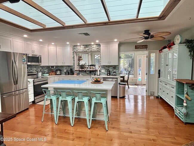 Building Photo - 3955 Fooshe Ave