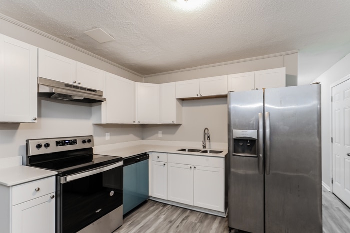 Building Photo - 8344 Attleboro Dr