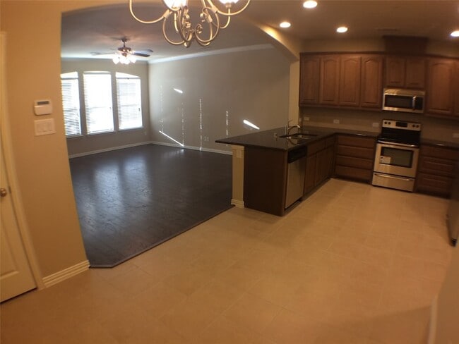 Building Photo - 935 Shelby Ln