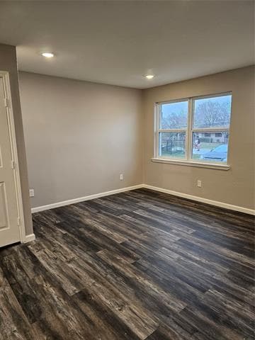 Building Photo - 305 Deepwood St