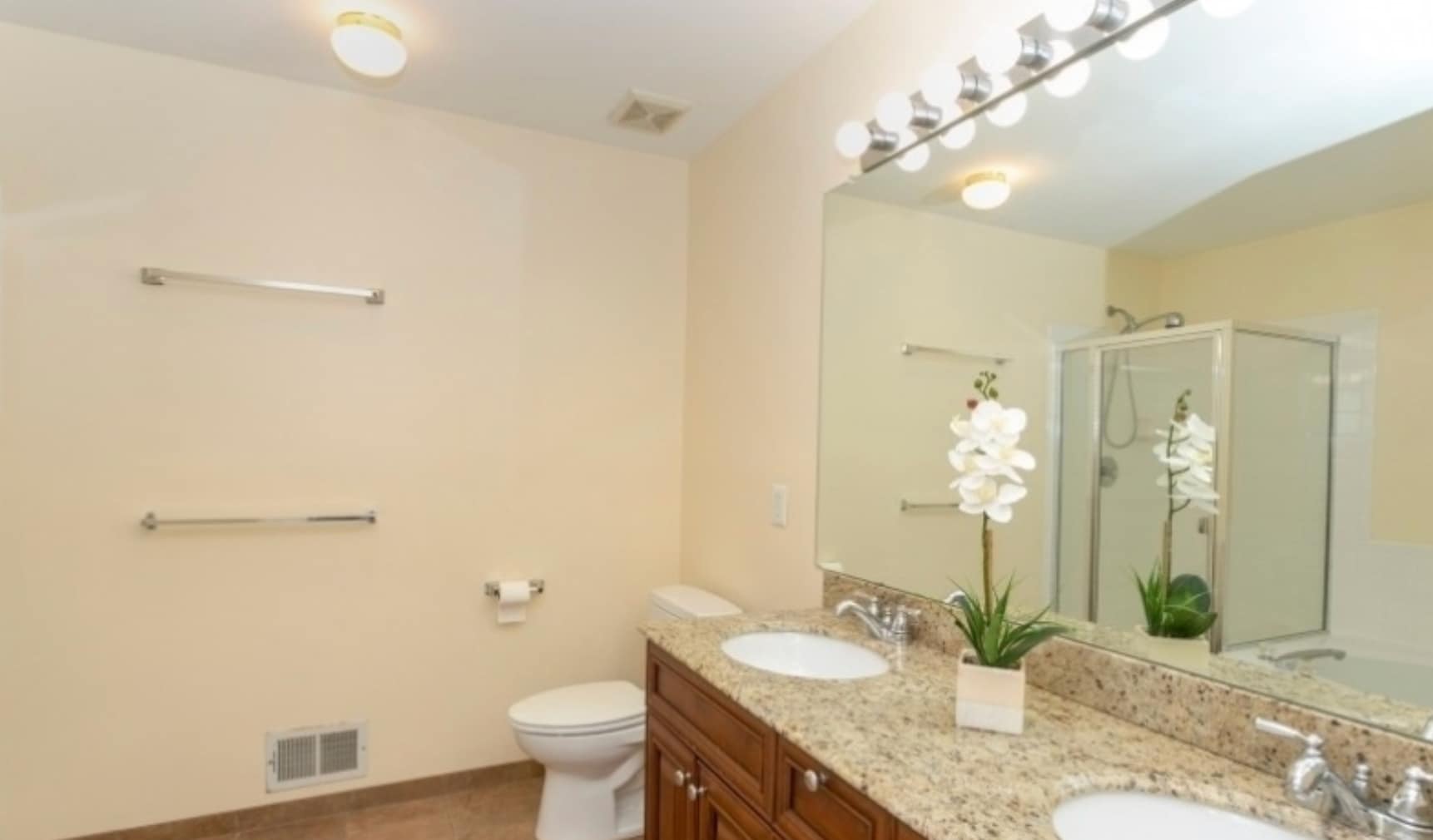 Building Photo - 3 Minuteman Ct