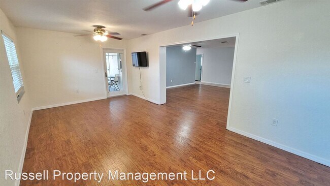 Building Photo - 3 br, 2 bath House - 6514 33rd Ave N