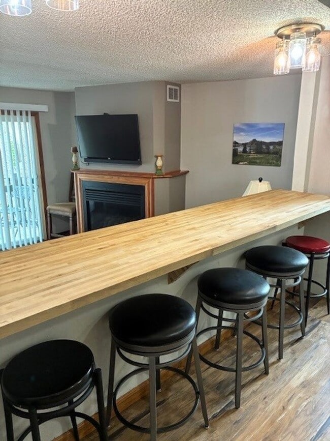 Building Photo - Long Term Rental- Gold Camp 127