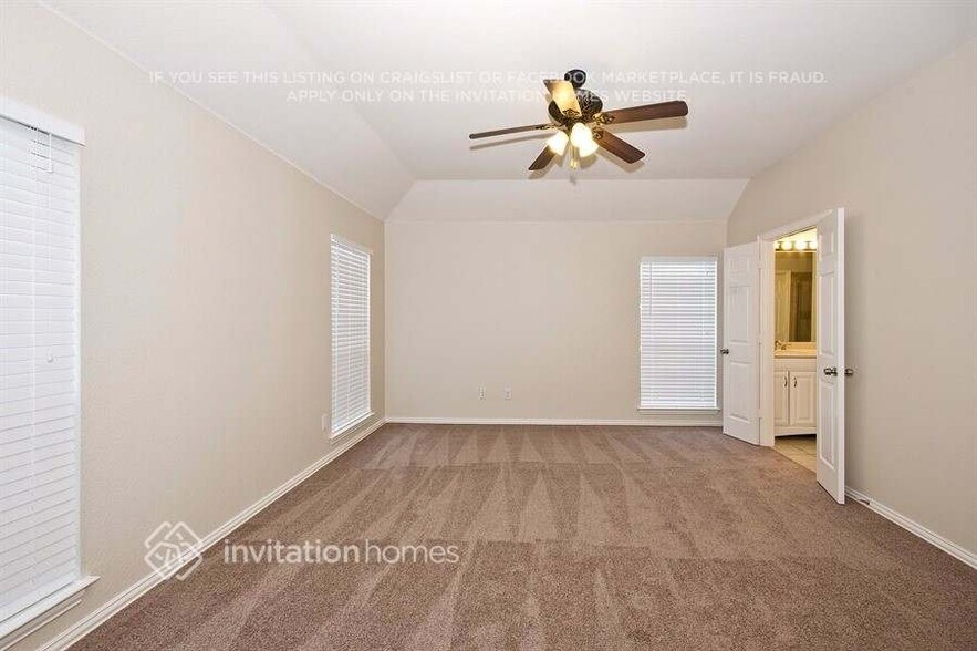 Building Photo - 11732 Latania Ln