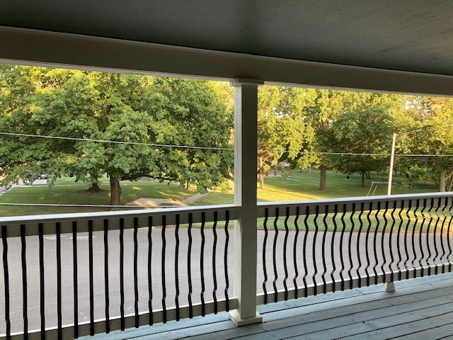 Building Photo - 1301 SW Clay St