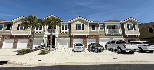 Building Photo - 1521 Golden Lake Loop