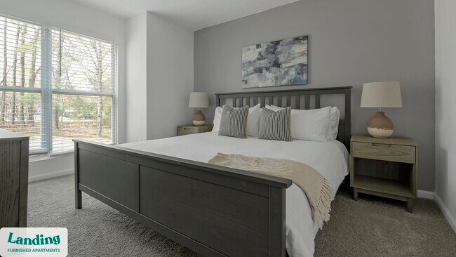 Building Photo - 2030 Northcliffe Dr