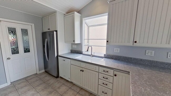 Building Photo - 31226 Via San Vicente