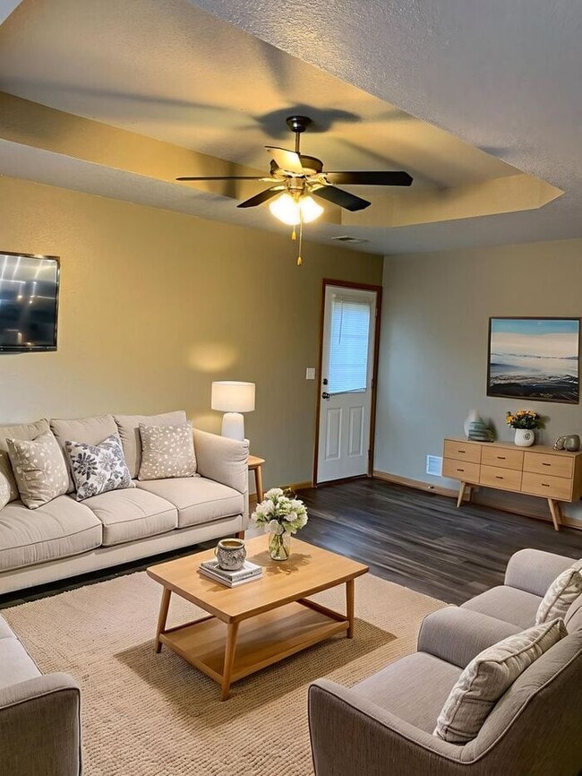 Primary Photo - Comfort & Convenience in Grain Valley – Sp...