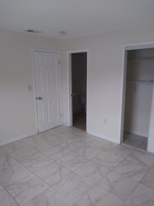 Building Photo - 4147 Flying Fortress Ave