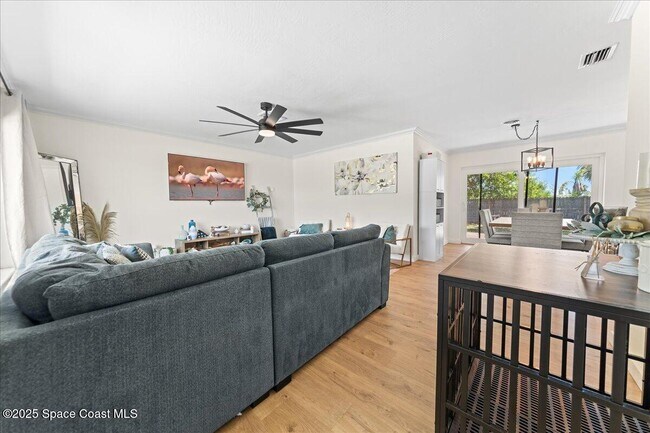 Building Photo - 160 Melaleuca Dr