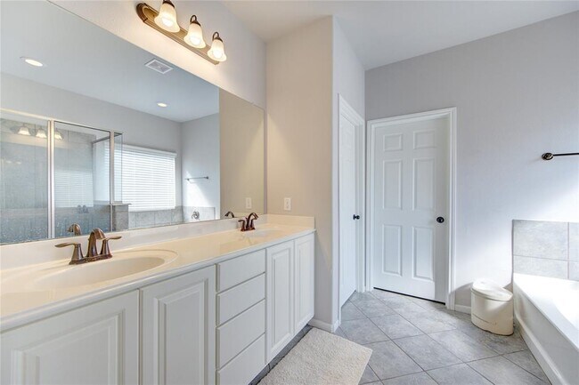 Building Photo - 23010 Black Mountain Ash Ct