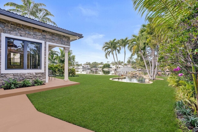 Building Photo - 2425 Fryer Point