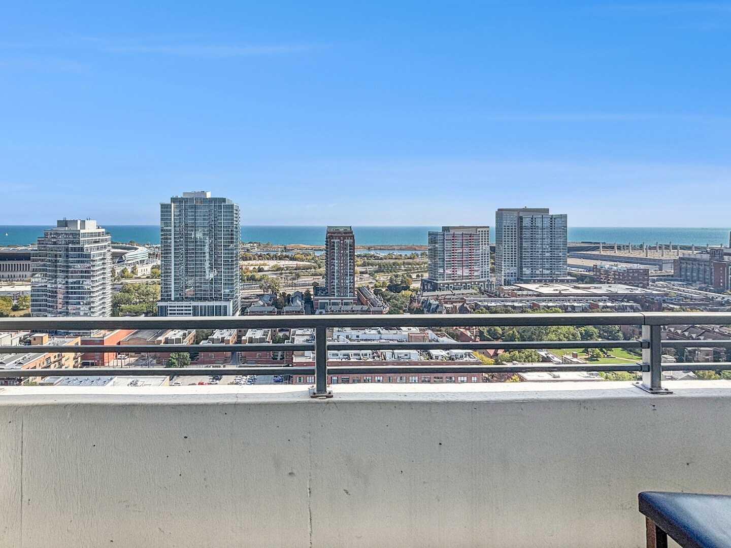 Building Photo - 1720 S Michigan Ave
