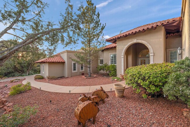 Building Photo - 36 W Dove Wing Dr