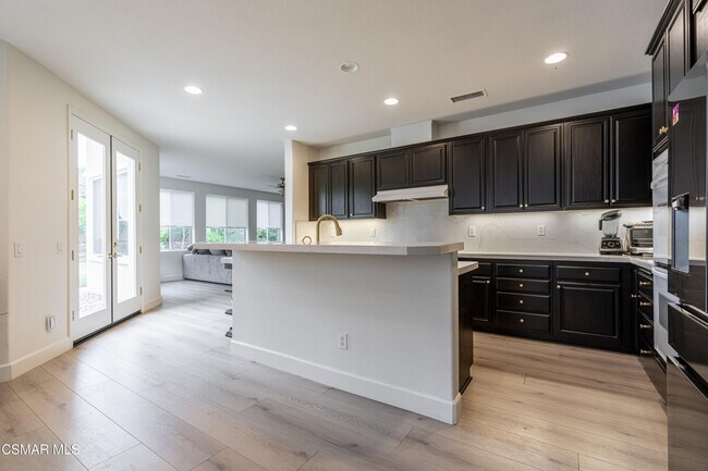 Building Photo - 5314 Via Dolores