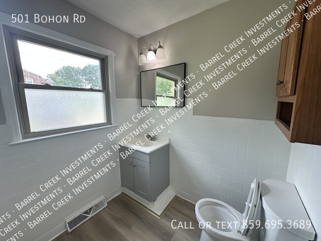 Building Photo - 501 Bohon Rd