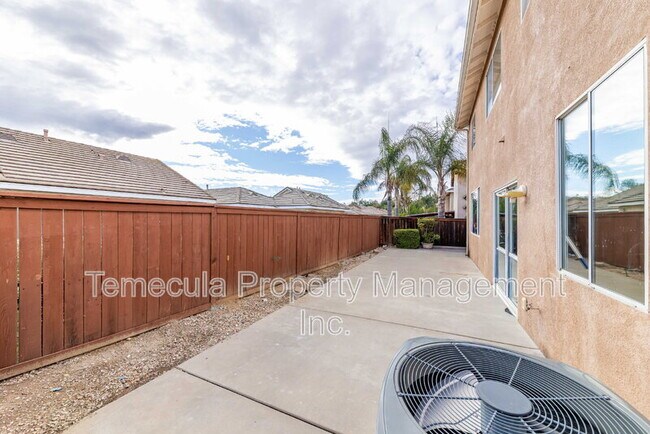 Building Photo - 42061 Orange Blossom Dr