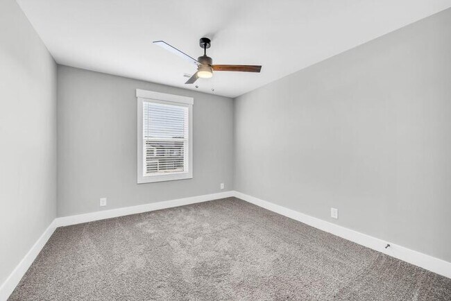 Building Photo - 1504 Jonathan Wade Cir