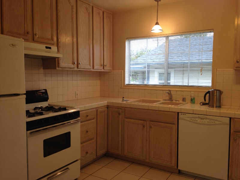 Building Photo - 1803 Orchard Ave