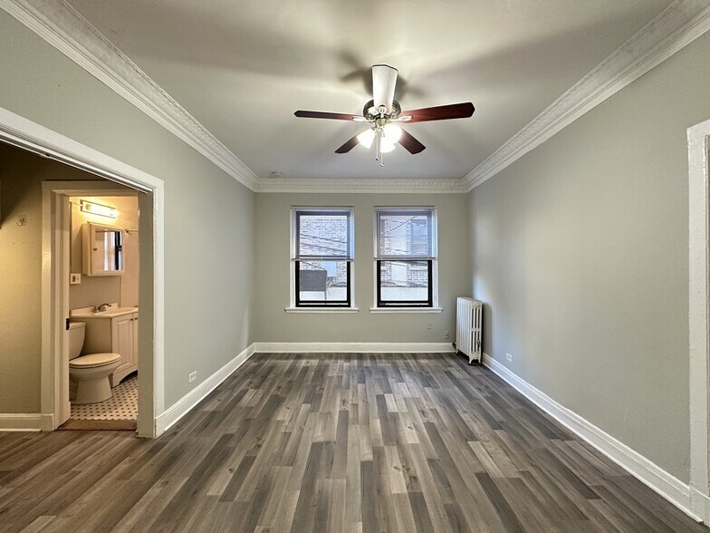 Building Photo - 3824 N Fremont St