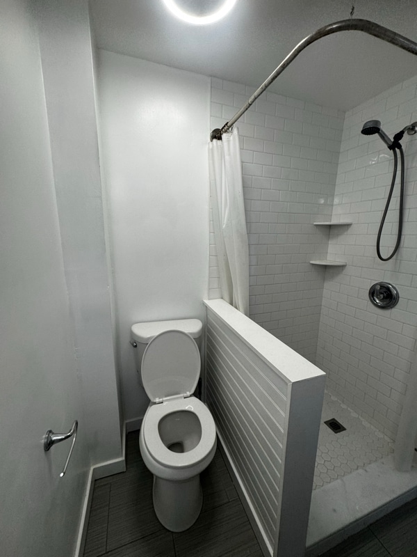 Building Photo - 207 Summit Ave