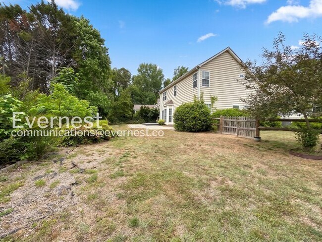 Building Photo - 6914 Weirton Pl