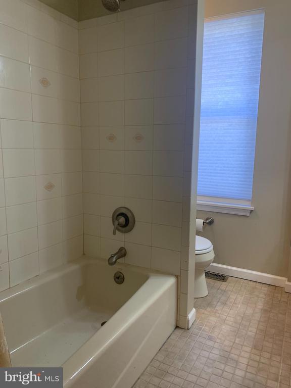 Building Photo - 4573 Mitchell St