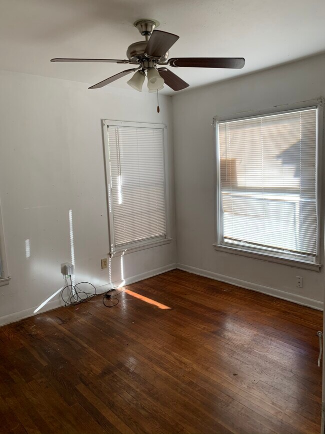 Building Photo - 7121 Toland St