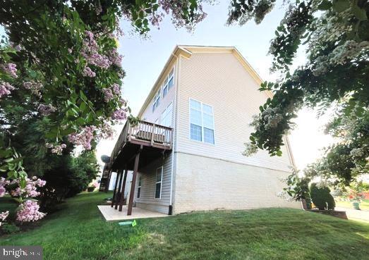 Building Photo - 7205 Lyndam Hill Cir