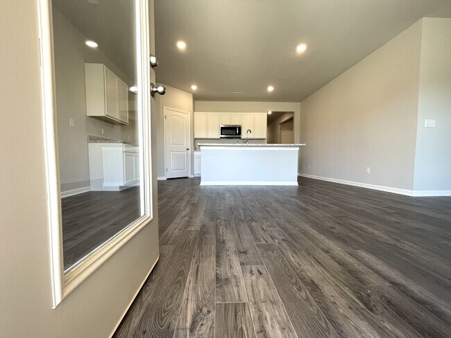 Building Photo - 25213 Delilah Cir