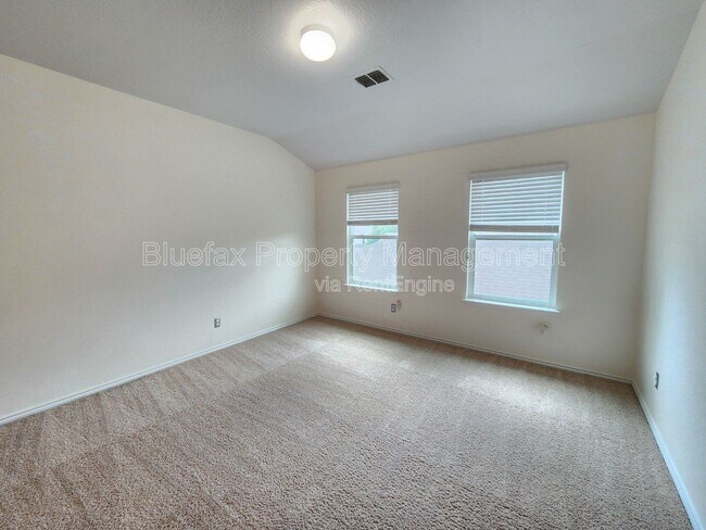Building Photo - 11723 Verdis Vly