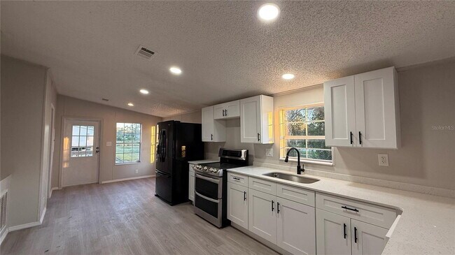 Building Photo - 4531 Deer Run Rd